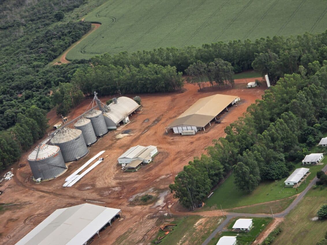 Estrutura de armazenagem e silos do Grupo Gatto